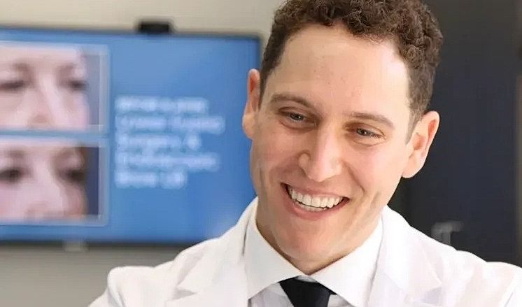 The Evolution of Facial Sculpting in Orange County: Buccal Fat Removal’s Rise to Prominence